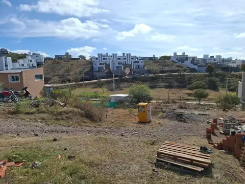 Venta lote 907 m2 en zona exclusiva cuesta colorad