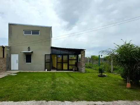 Alquiler- casa 2 habitaciones- funes