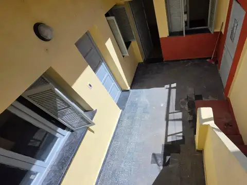 Alquiler departamento pasillo dos habitaciones