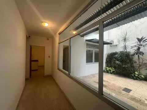 Departamento - barrio centro - hipólito irigoyen 2942