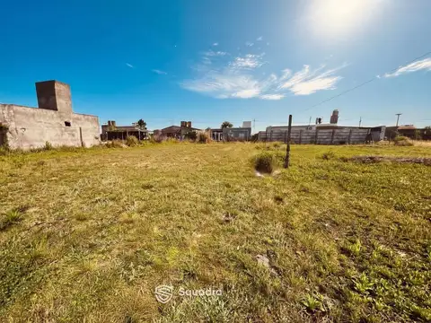 Venta- lote de 487,20 m2 a metros de ruta 9 - barrio punta chacra, roldán.