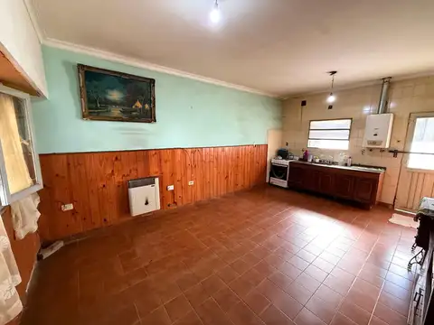 Casa en venta 2 dormis-cochera-patio b°sgto cabral