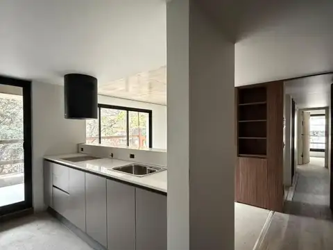 Venta | departamento de 2 dormitorios con balcón y parrillero - pasaje simeoni 1900