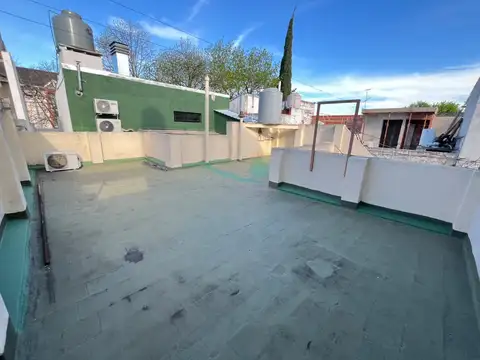 Alquiler ph con terraza privada 2 amb liniers las mil casitas