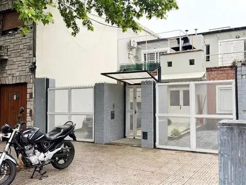 Alquiler villa del parque exc. ph tipo duplex. 2amb. c/pat .