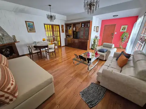 Casa lote propio venta 4 ambientes cochera terraza