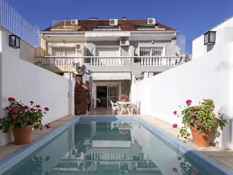 Venta ph 5 ambientes con patio, pileta y 3 cocheras en saavedra