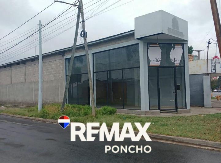 Local comercial · 300m² · 1 Cochera