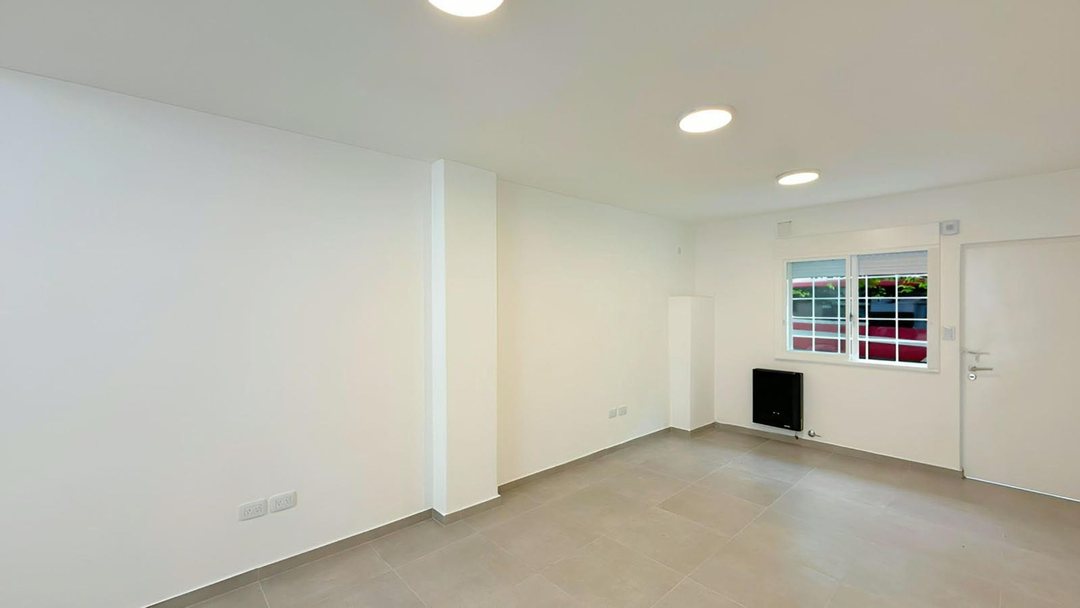 Venta PH 3amb c/patio RECICLADO Villa Luro SIN EXP