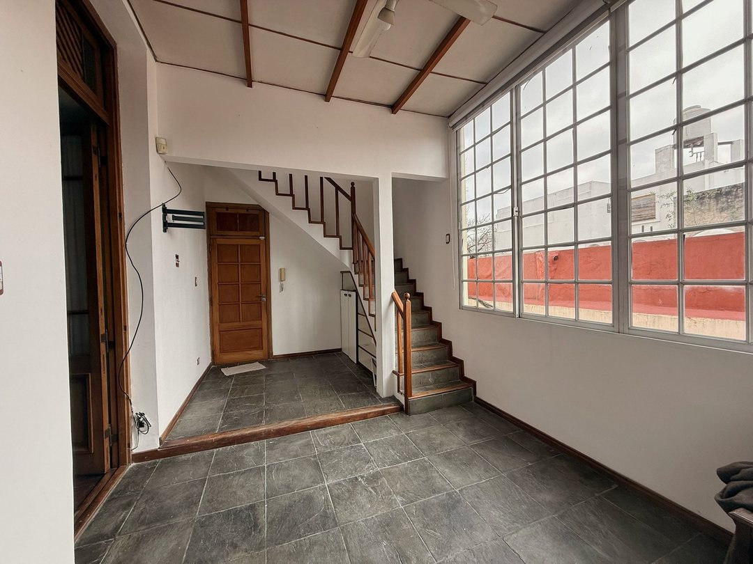 VENTA PH 3 AMBIENTES CON TERRAZA LINIERS RECICLADO
