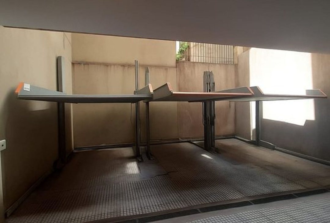 VENTA COCHERA FIJA PALERMO PARA 2 AUTOS MEDIANOS
