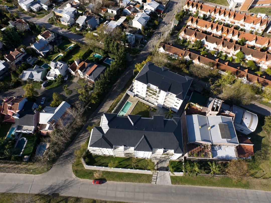 VENTA DEPTO 2 AMBIENTES + COCHERA | TIGRE CENTRO