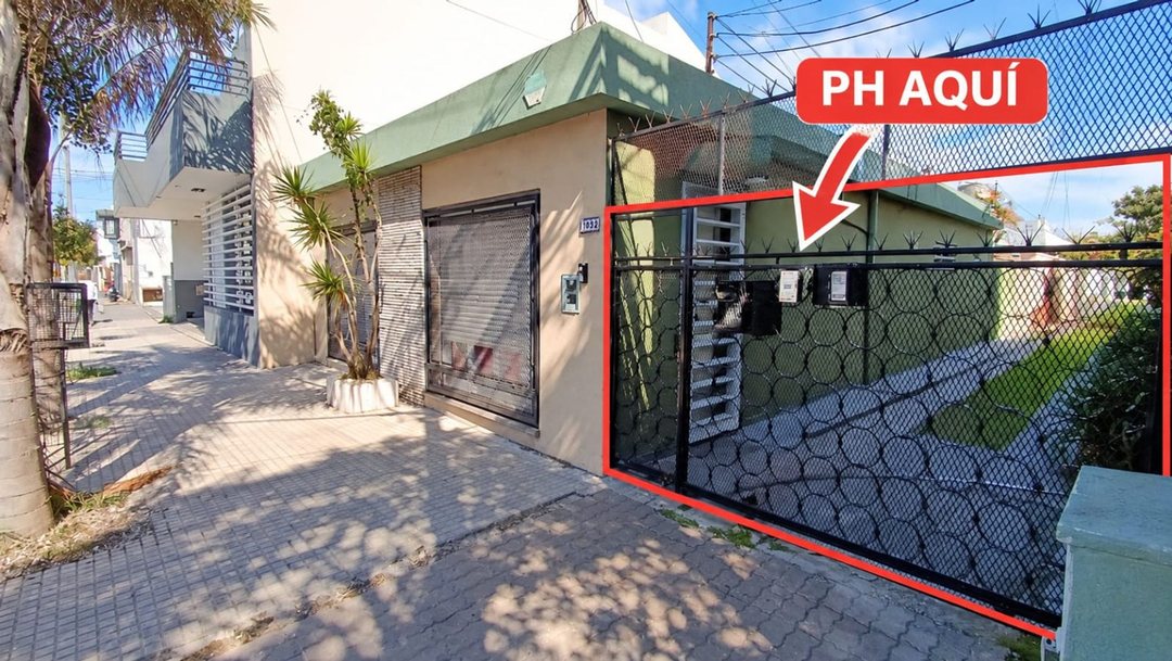 Venta casa 3 dormitorios - cochera. San Nicolas