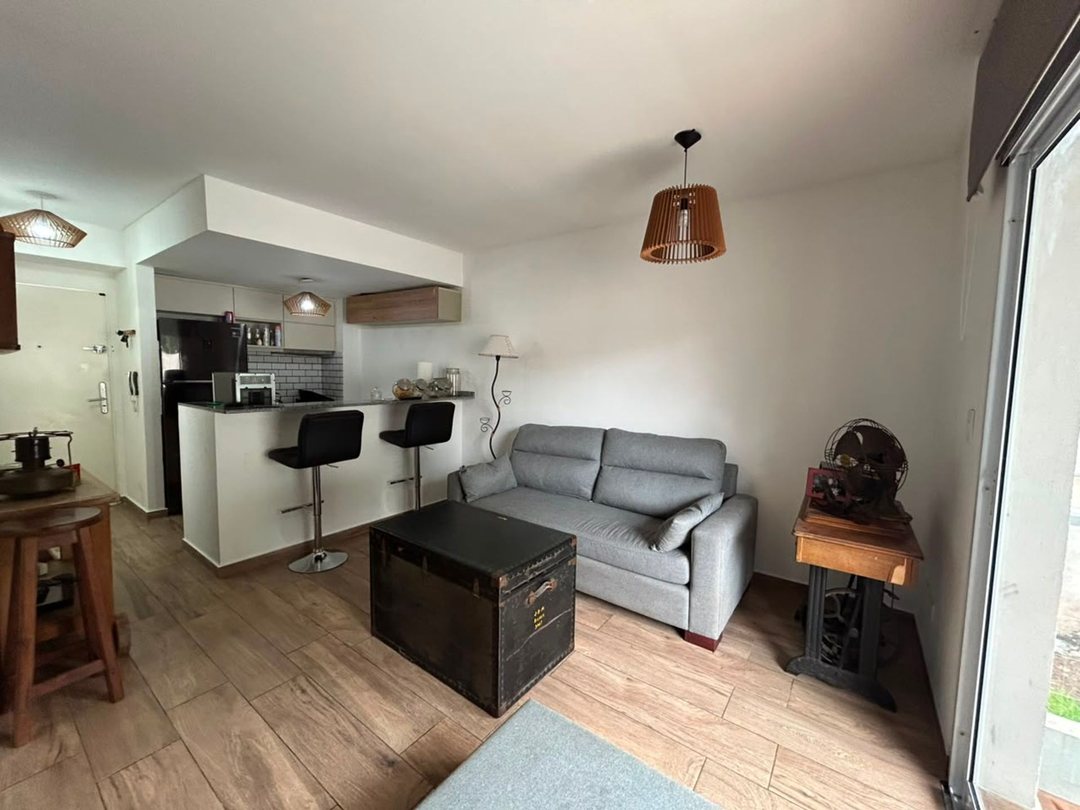 VENTA DEPARTAMENTO 3AMBIENTES CON COCHERA Y BALCON
