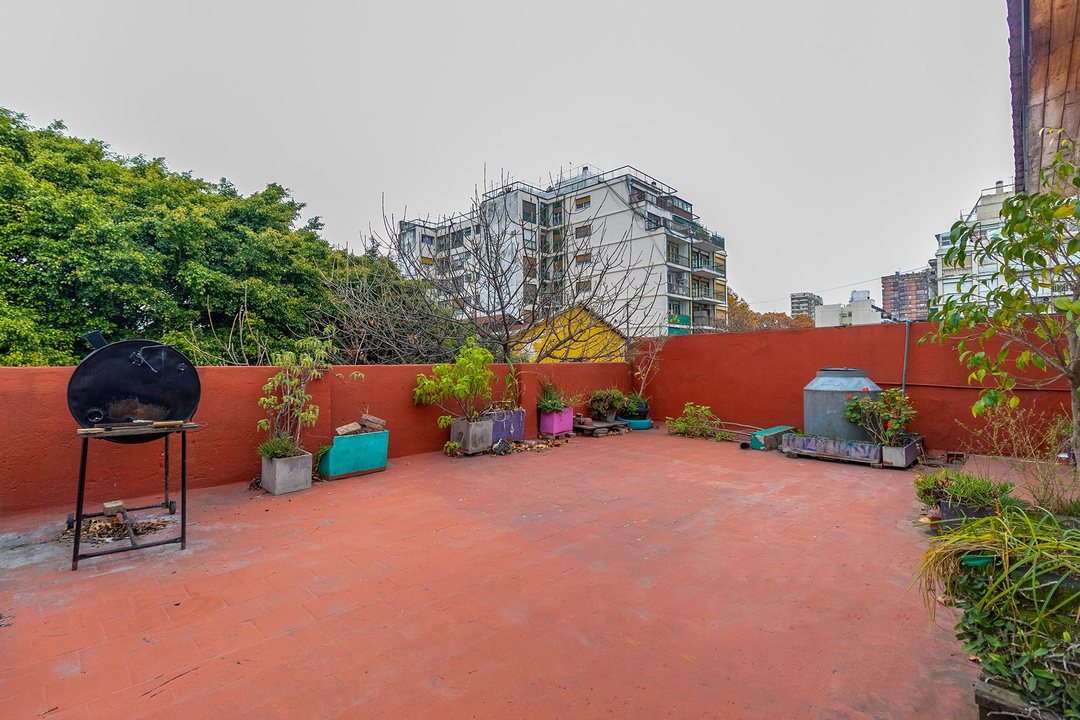 Ph 4 ambientes c/terraza s/expensas V. Gral Mitre