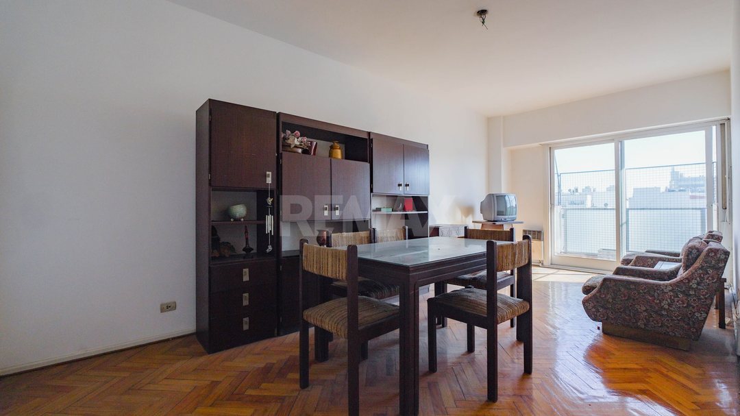 VENTA DEPARTAMENTO 3 AMBIENTES DIRECTORIO AL 2500