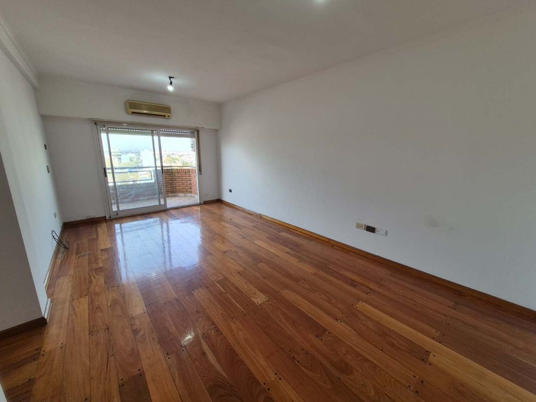 Alquiler dto. 3 ambientes c/balcon