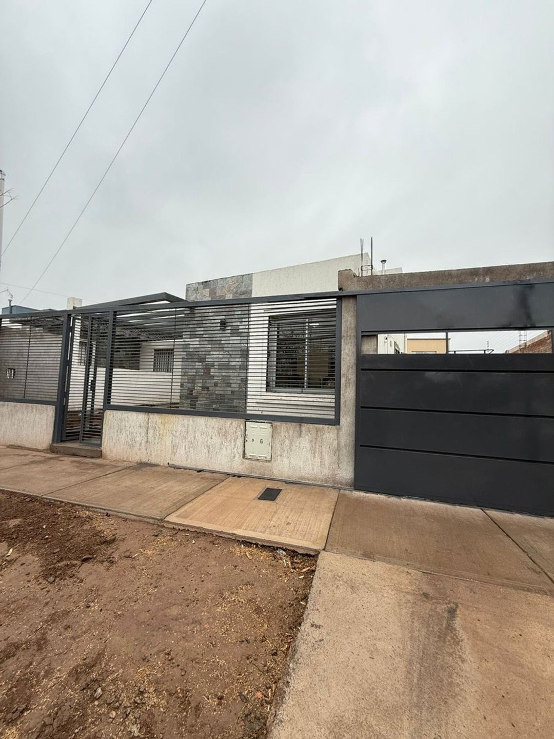 CASA EN ALQUILER