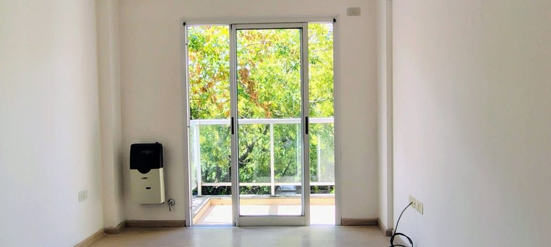 DEPARTAMENTO VENTA LA PLATA 1 DORMITORIO COCHERA
