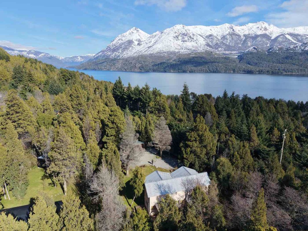VENTA COMPLEJO 7 UNIDADES, BARILOCHE-VILLA LAGO G