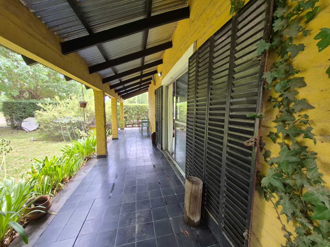 Casa Quinta 3 Ambientes VENTA Lobos Parque Permuta