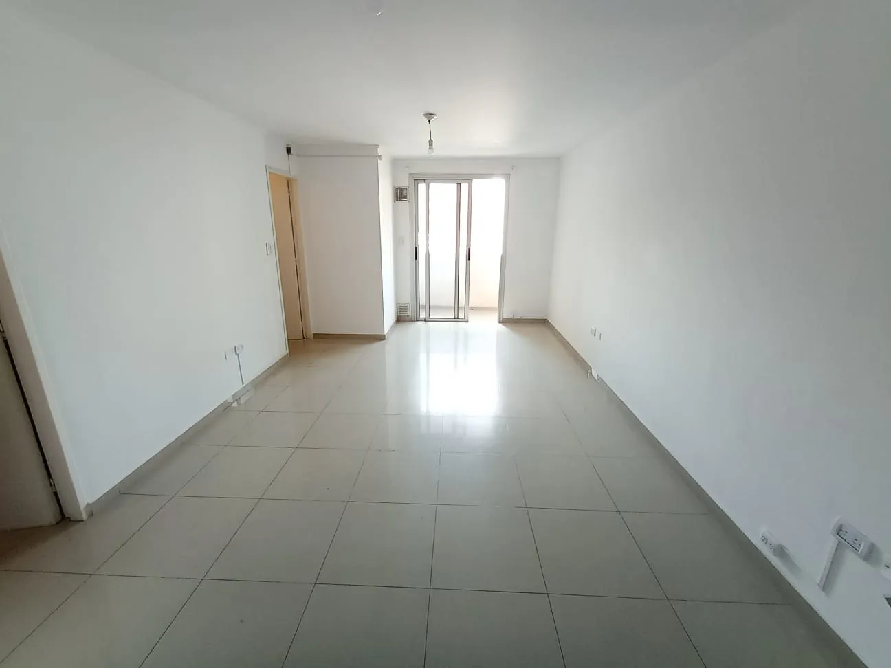 ALQUILER - DEPARTAMENTO 1 DORMITORIO + 2 BALCONES - B° GENERAL PAZ
