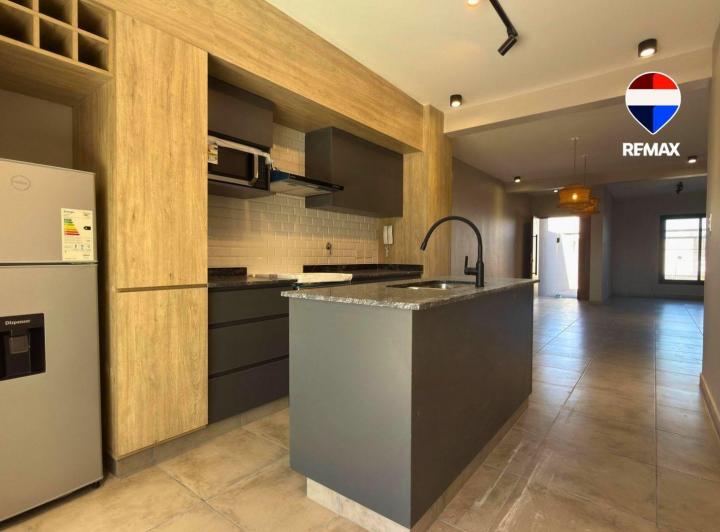 Casa · 126m² · 4 Ambientes · 1 Cochera