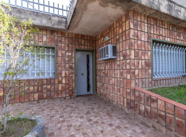 Casa · 139m² · 6 Ambientes · 1 Cochera