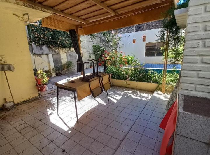 Casa · 114m² · 6 Ambientes · 1 Cochera
