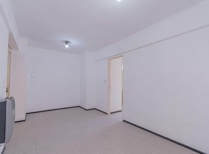 Departamento · 43m² · 4 Ambientes · 1 Cochera