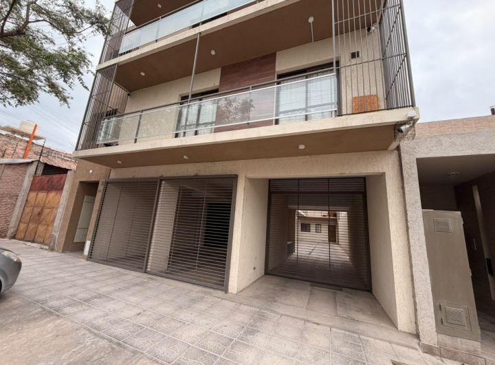 Departamento · 60m² · 3 Ambientes · 1 Cochera