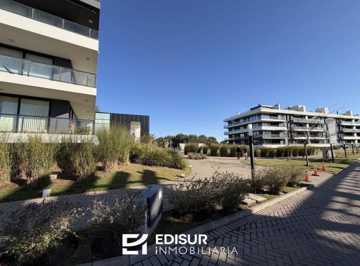 Departamento · 125m² · 4 Ambientes · 1 Cochera