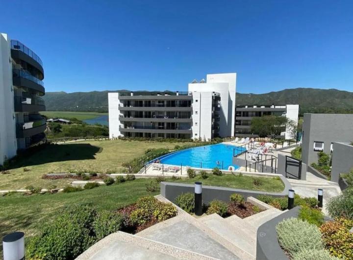 Departamento · 60m² · 3 Ambientes · 1 Cochera