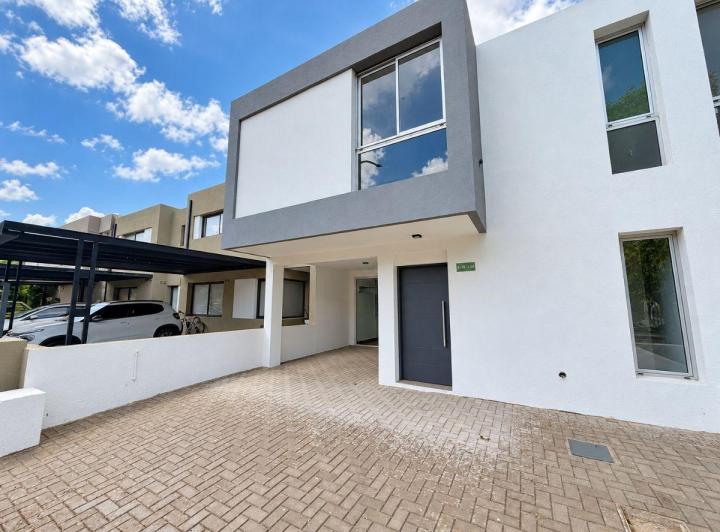 PH · 180m² · 5 Ambientes · 1 Cochera