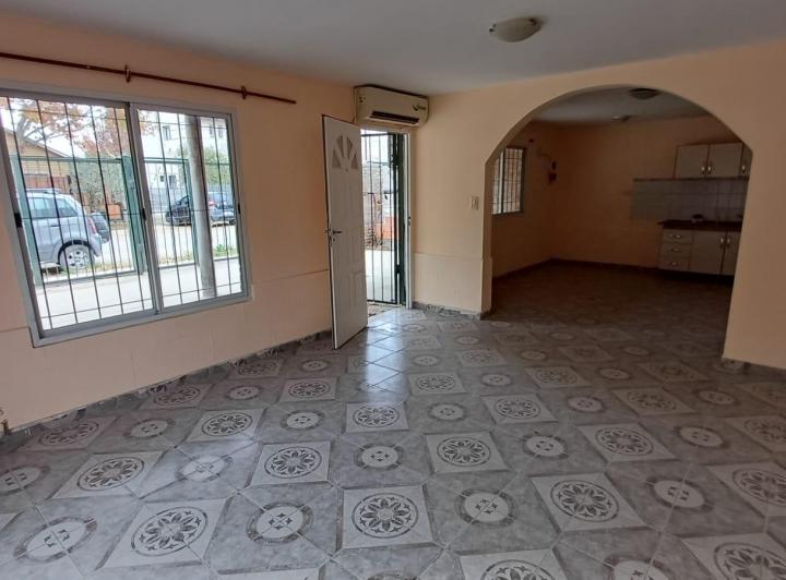 Casa · 45m² · 1 Dormitorio · 1 Cochera