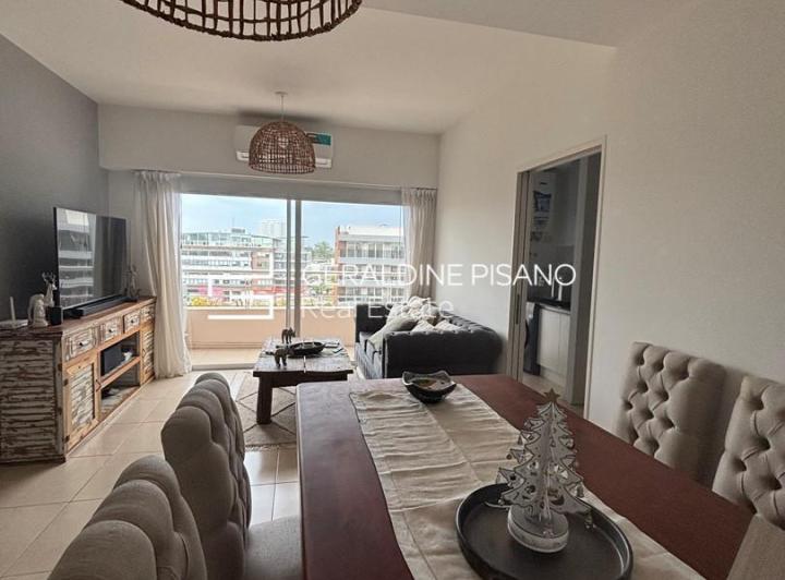 Departamento · 70m² · 3 Ambientes · 1 Cochera