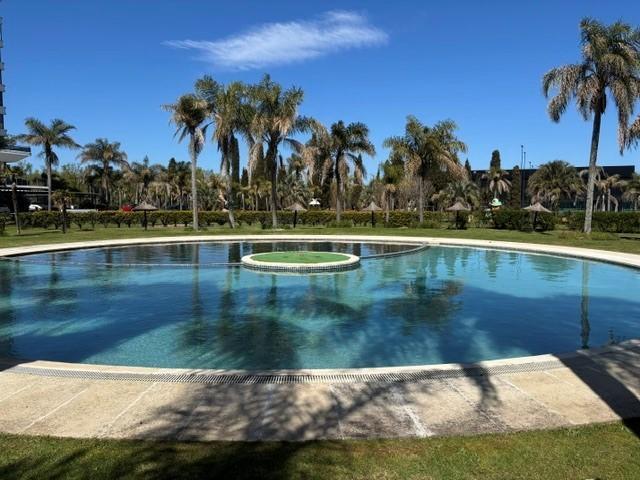 Departamento · 80m² · 2 Ambientes · 1 Cochera