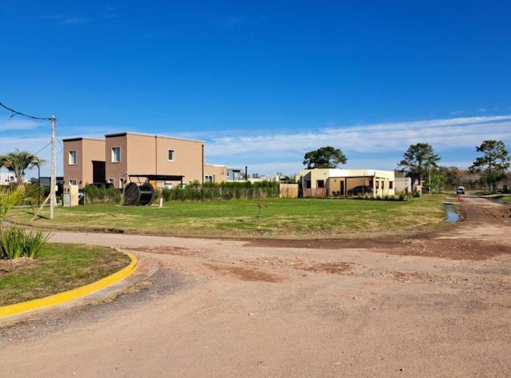 Terreno · 757m²