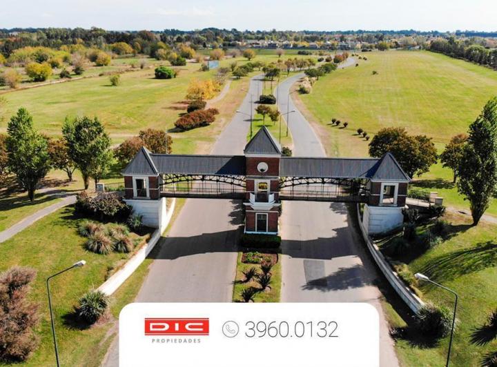 Terreno · 554m²