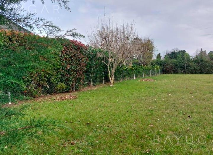 Terreno · 800m²