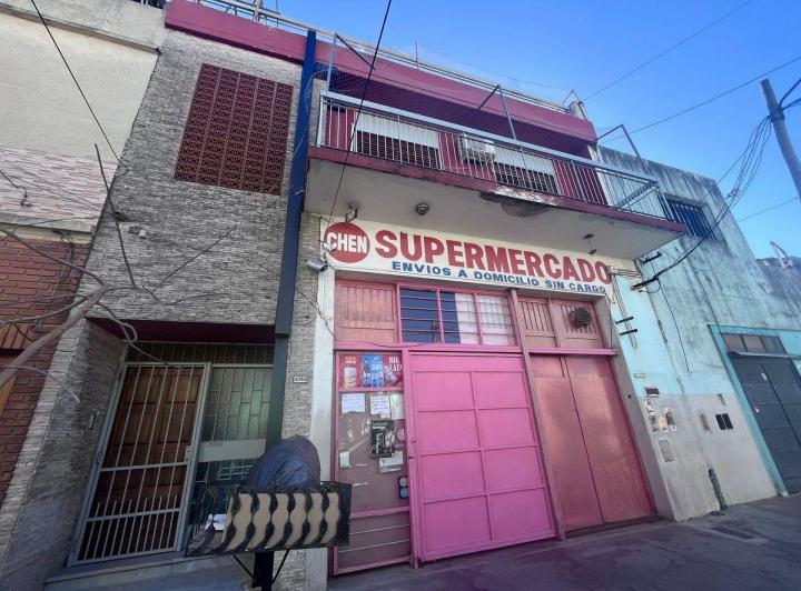 Local comercial · 217m²
