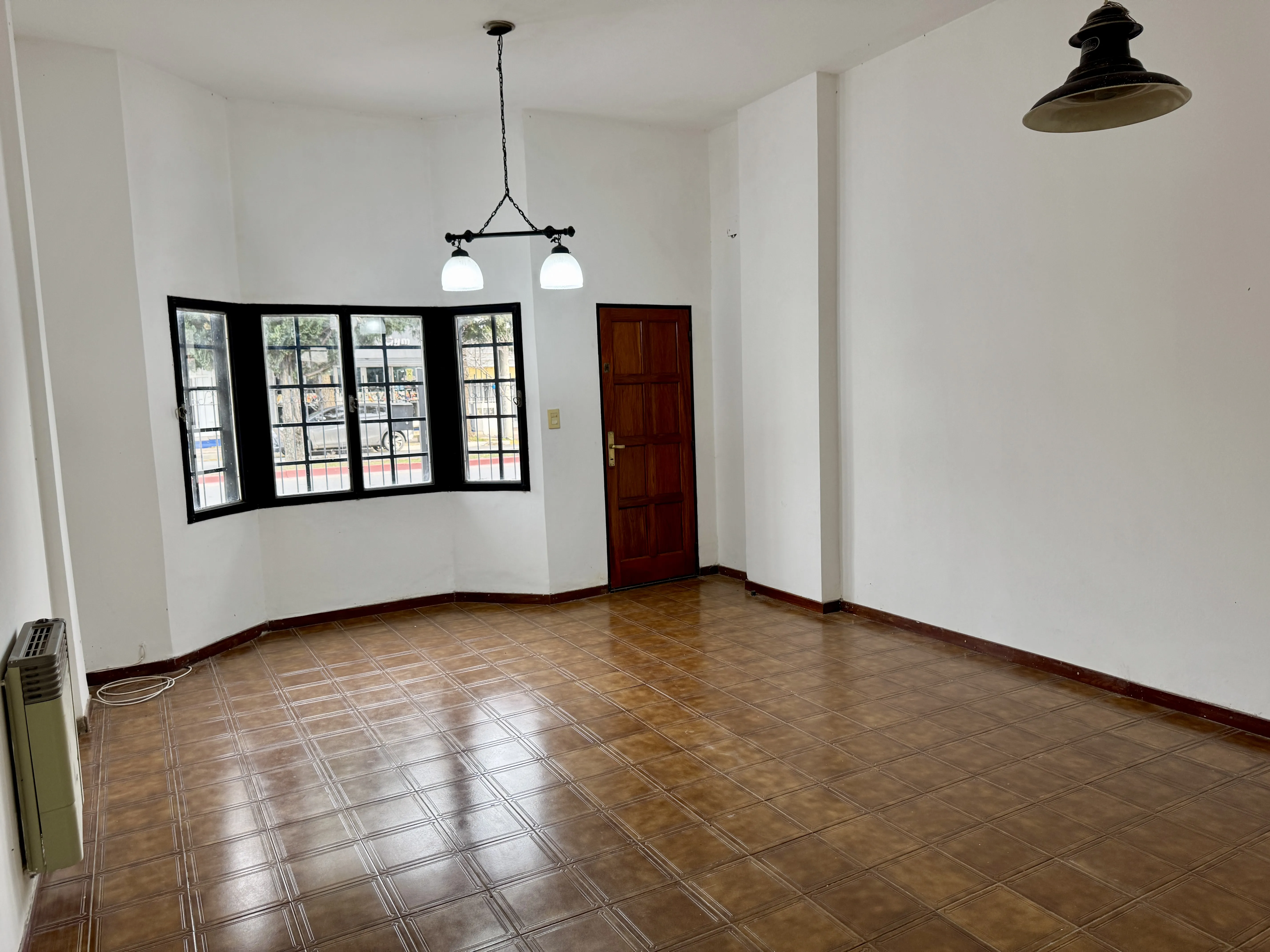 DUPLEX EN VENTA DOS DORM EN QUEBRADA DE LAS ROSAS