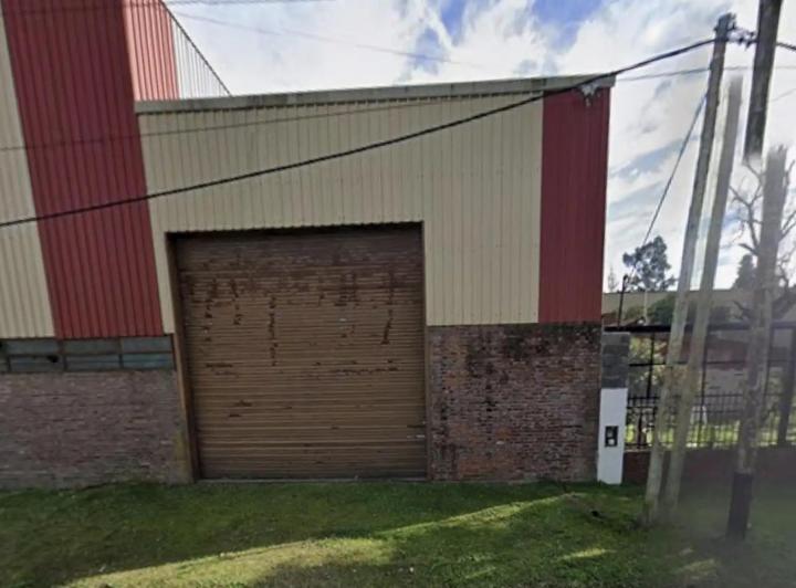 Bodega-Galpón · 414m² · 1 Ambiente · 1 Cochera
