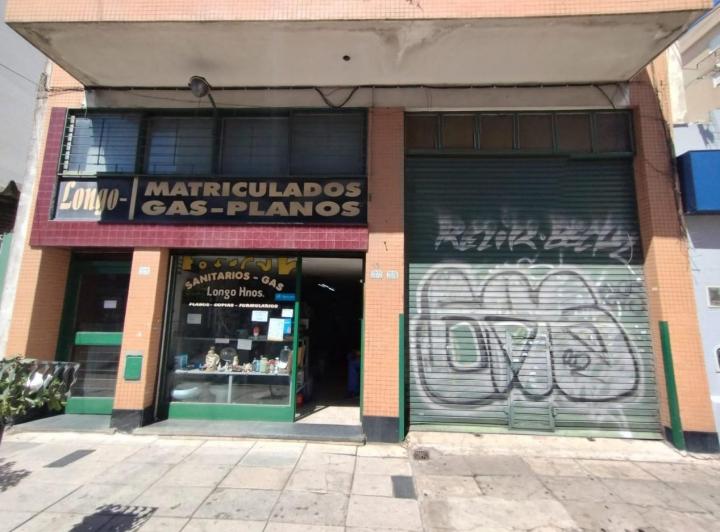 Local comercial · 290m²