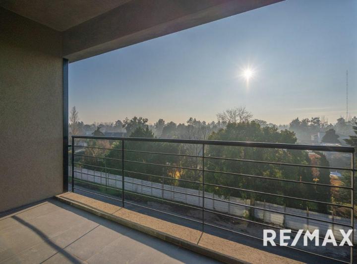 Departamento · 50m² · 2 Ambientes · 1 Cochera