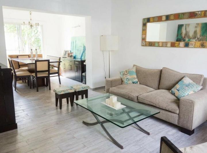 Casa · 100m² · 3 Ambientes · 2 Cocheras