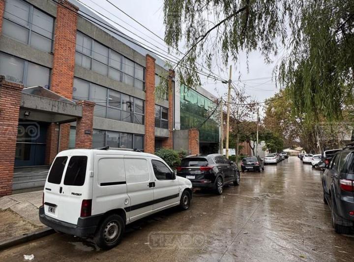 Oficina comercial · 85m² · 1 Cochera