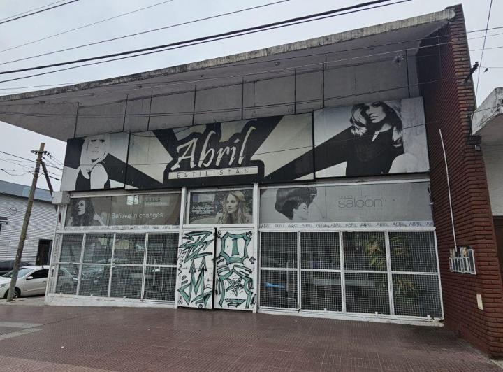 Local comercial · 200m² · 1 Ambiente