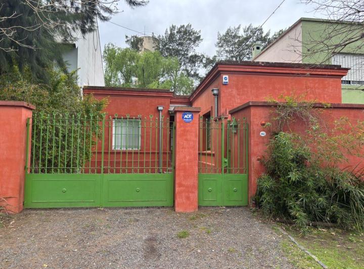Casa · 150m² · 4 Ambientes · 1 Cochera