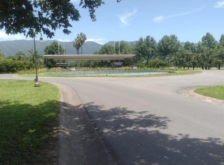 Terreno · 755m²